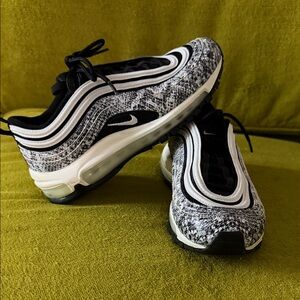 Nike Black and White Athletic Shoes